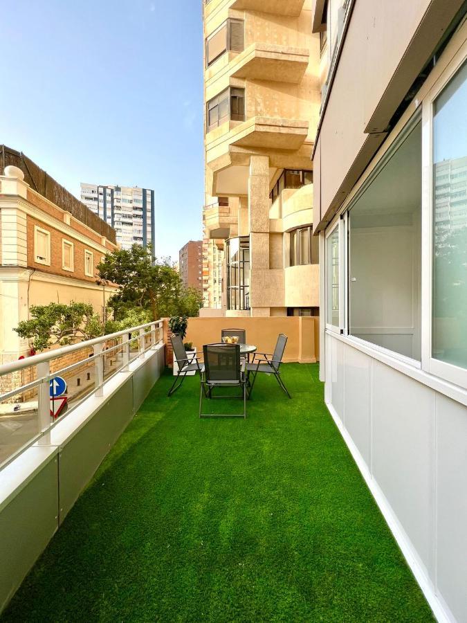 Malagueta Beach II & Private Terrace By Ele Apartments Málaga Kültér fotó